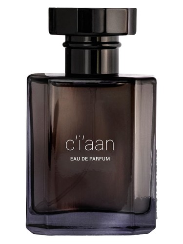Frasco de c’i’aan — source adage fragrances