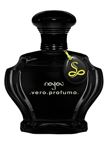 Frasco de Naja, de Vero Profumo
