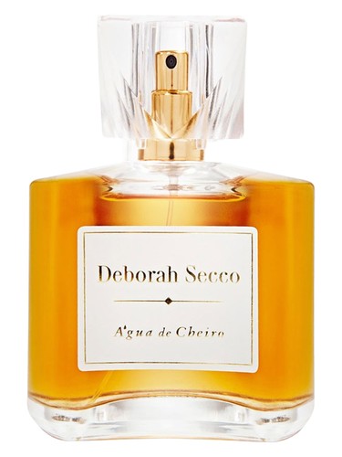 Frasco de Deborah Secco, de Água de Cheiro