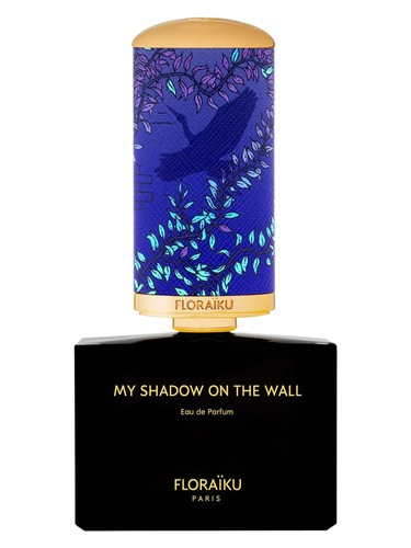 Frasco de My Shadow on the Wall, de Floraïku