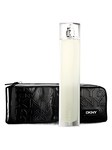 Frasco de Delicious Night for Women, de Donna Karan