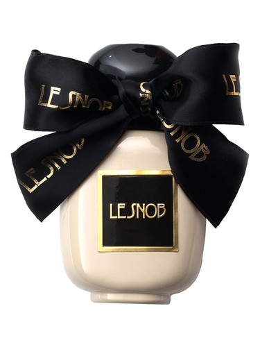 Frasco de LE SNOB No II Vintage Rose — Les Parfums de Rosine