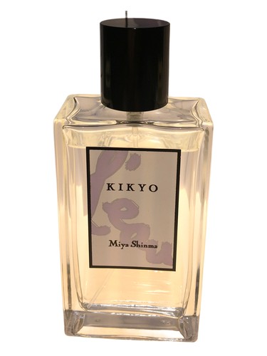 Frasco de Kikyo, de Miya Shinma