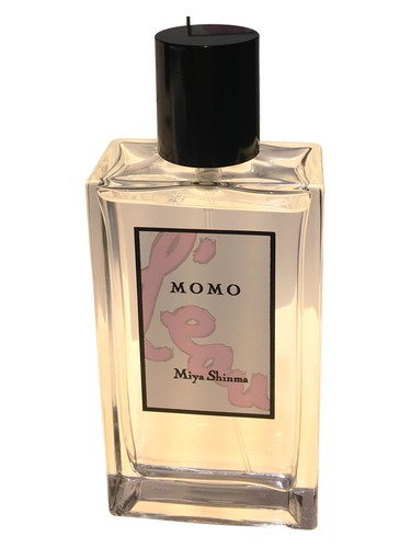 Frasco de Momo, de Miya Shinma