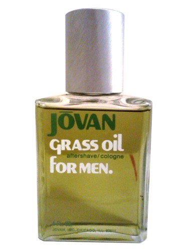 Frasco de Grass Oil, de Jovan