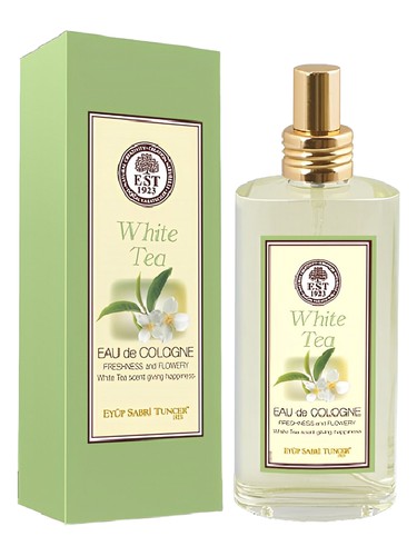 Frasco de White Tea, de Eyüp Sabri Tuncer
