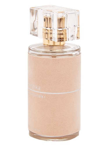 Frasco de Velvet Edition I, de Bershka