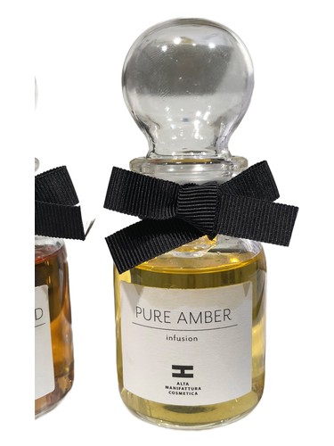 Frasco de Pure Amber, de Alta Manifattura Cosmetica