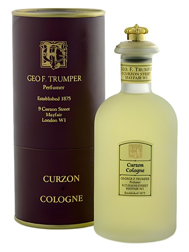 Frasco de Curzon Cologne, de Geo. F. Trumper