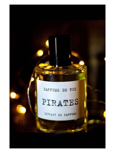 Frasco de Pirates, de Byron Parfums