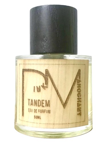 Frasco de Tandem, de Pink MahogHany Fragrances