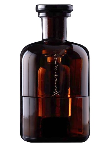 Frasco de Théros Elixir, de Ys-Uzac