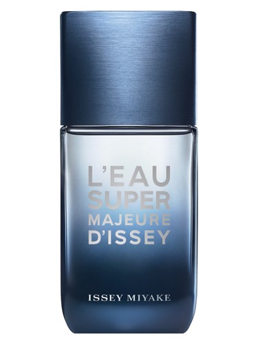 Frasco de L’Eau Super Majeure d’Issey — Issey Miyake
