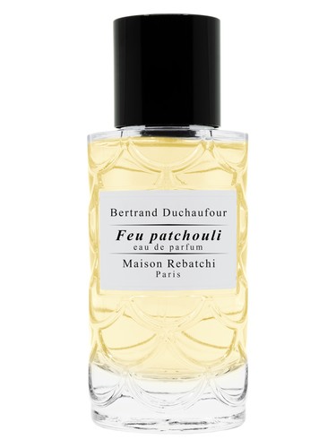 Frasco de Feu Patchouli, de Maison Rebatchi