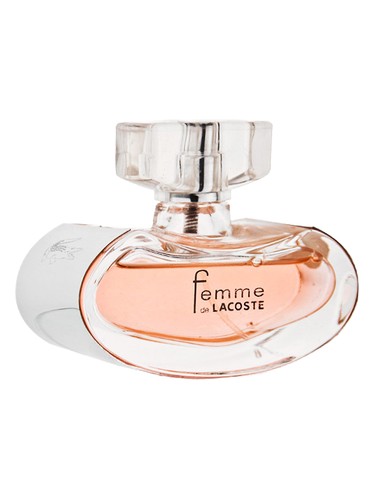 Frasco de Femme de Lacoste, de Lacoste Fragrances