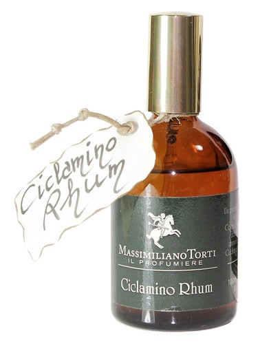 Frasco de Ciclamino Rhum, de Il Profumiere