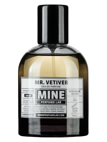 Frasco de Mr. Vetiver, de Mine Perfume Lab