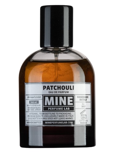 Frasco de Patchouli, de Mine Perfume Lab
