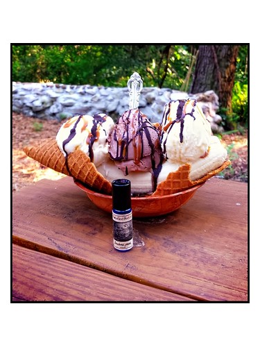 Frasco de Blackburn's Parlor — Solstice Scents