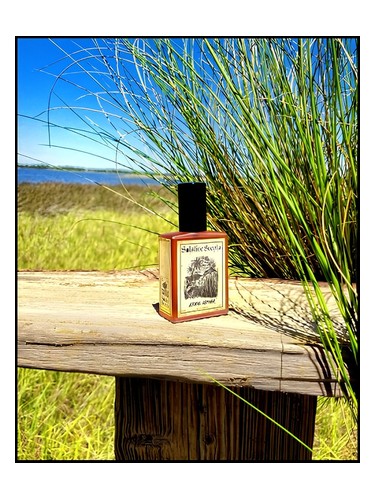 Frasco de Estate Vetiver, de Solstice Scents