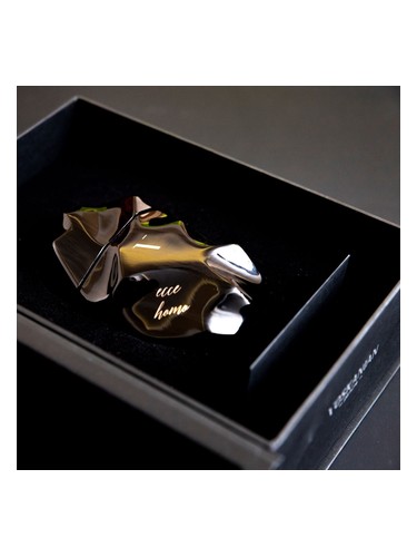Frasco de Ecce Homo, de Voskanian Parfums