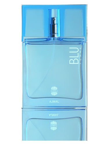 Frasco de Blu Femme, de Ajmal