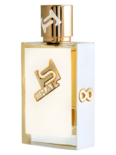 Frasco de Live Fast Vodka, de By Shaik