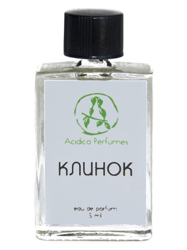 Frasco de Blade (Клинок), de Acidica Perfumes
