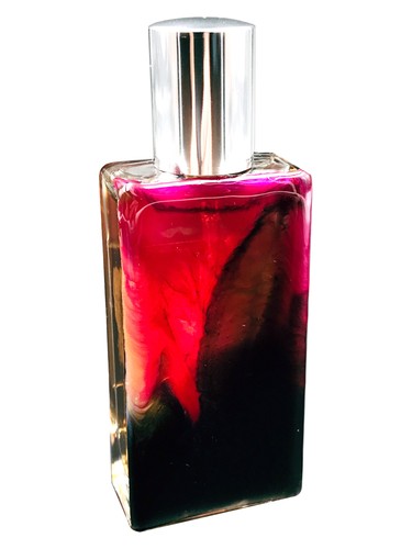 Frasco de Rebel Angel, de Nimere Parfums