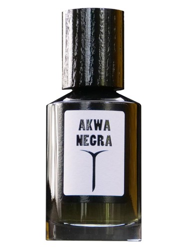 Frasco de Akwa Negra, de Olfacto