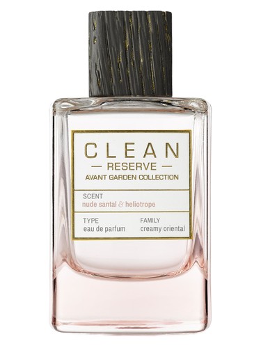 Frasco de Nude Santal & Heliotrope, de Clean