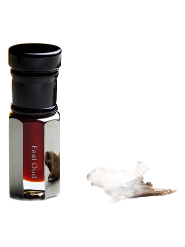 Frasco de Lotus Oud, de Feel Oud