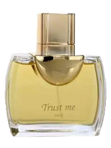 Frasco de Trust Me, de Giorgio Monti