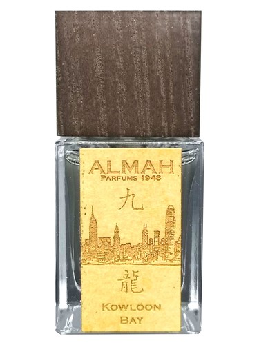 Frasco de Kowloon Bay, de Almah Parfums 1948