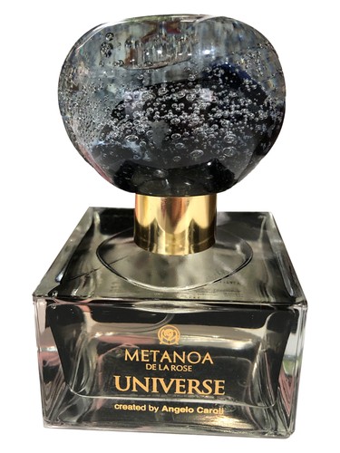 Frasco de Universe & Black Rose, de Metanoa De La Rose