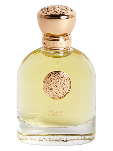 Frasco de No. 4, de Emirates Pride Perfumes