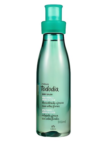 Frasco de Uva Verde e Água de Coco, de Natura