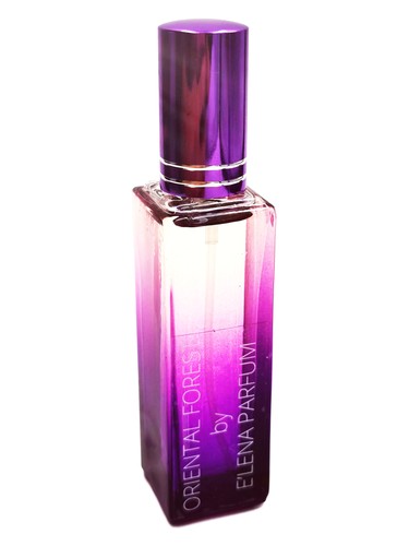 Frasco de Oriental Forest, de Elen'a Parfum
