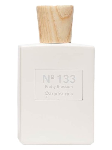 Frasco de N° 133 Pretty Blossom, de Stradivarius