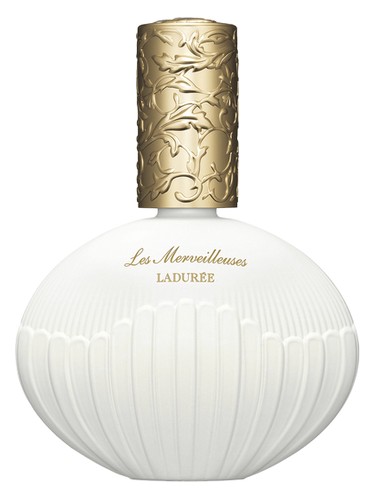 Frasco de Amour De Merveilleuse, de Ladurée