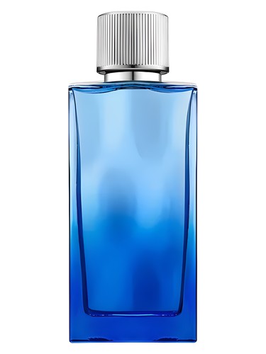 Frasco de First Instinct Together Eau de Toilette For Him, de Abercrombie & Fitch