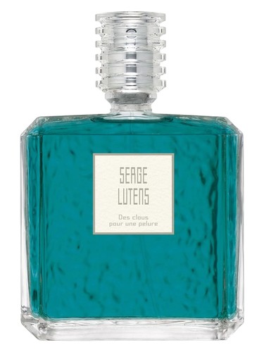 Frasco de Des Clous Pour Une Pelure, de Serge Lutens