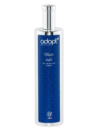 Frasco de Blue Suit — Adopt Parfums