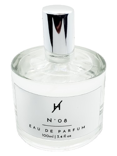Frasco de No8, de Helder Machado Perfumes