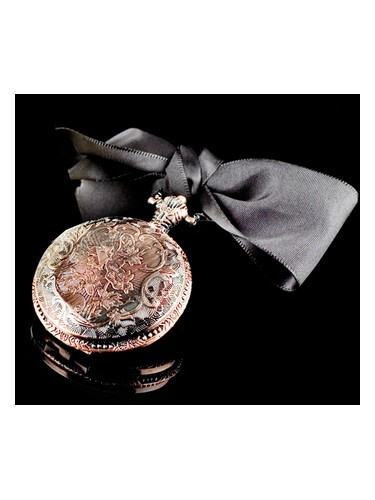 Frasco de Timeless: Yuzu Flower pocket Watch, de DL & Co