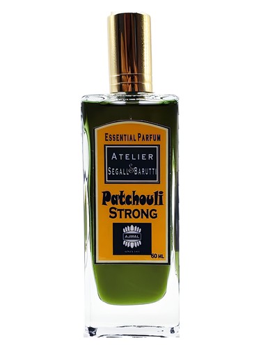 Frasco de Patchouli Strong, de Atelier Segall & Barutti