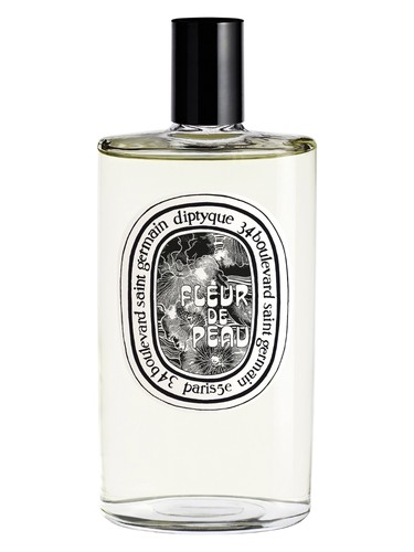 Frasco de Fleur de Peau Multiuse Fragrance, de Diptyque