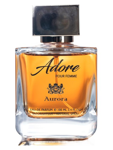 Frasco de Adore Pour Femme, de Aurora Scents
