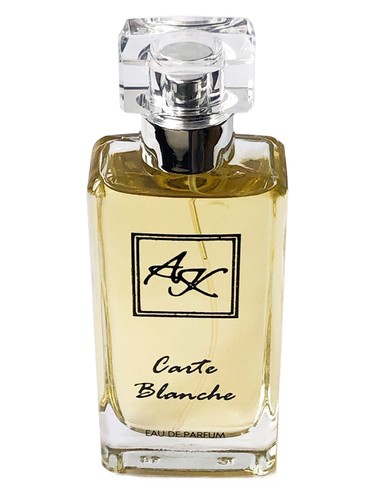Frasco de Carte Blanche, de AKParfume