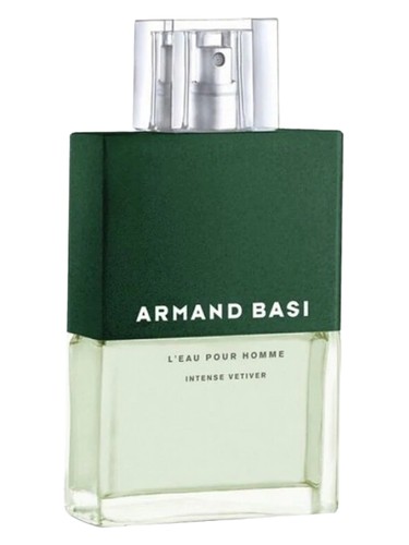 Frasco de L'Eau Pour Homme Intense Vetiver, de Armand Basi